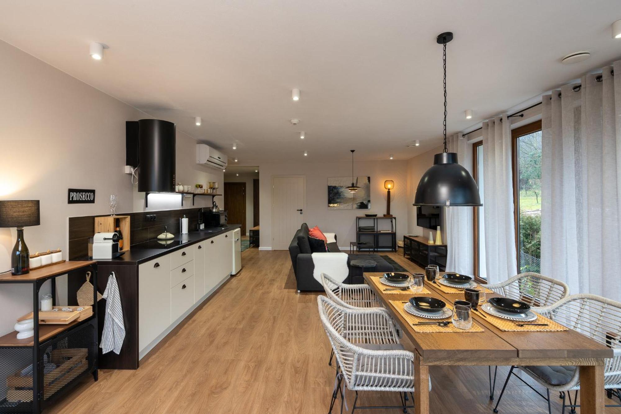 Zaka Apartments كراكوفيا المظهر الخارجي الصورة